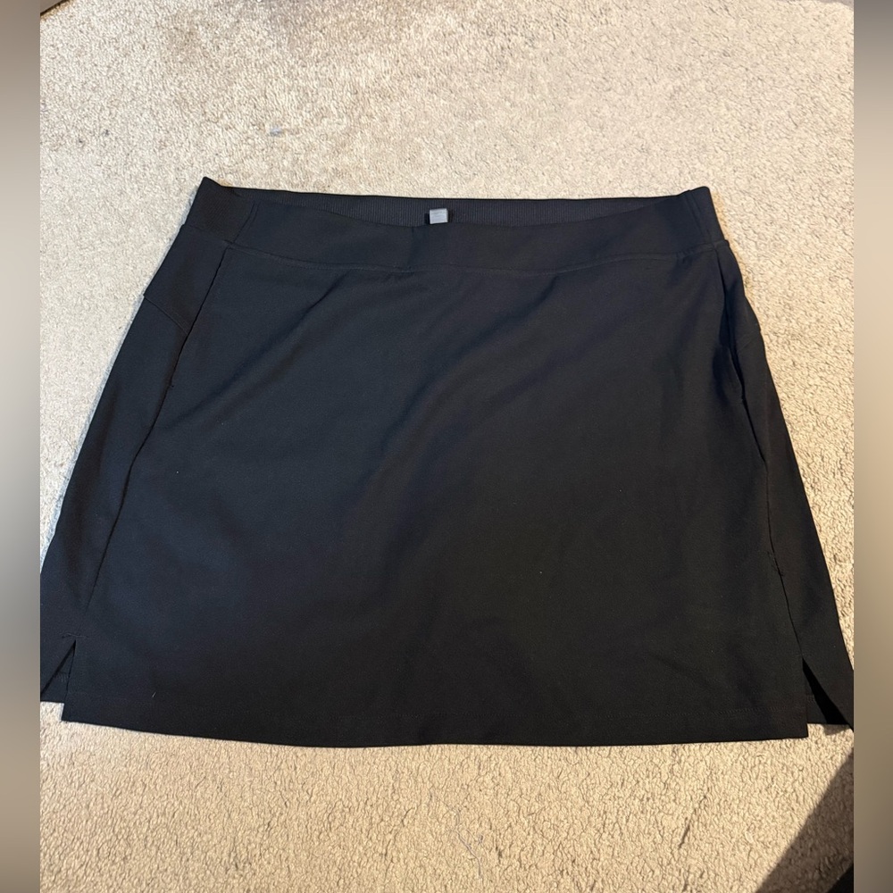 32 Degrees Black Skort
